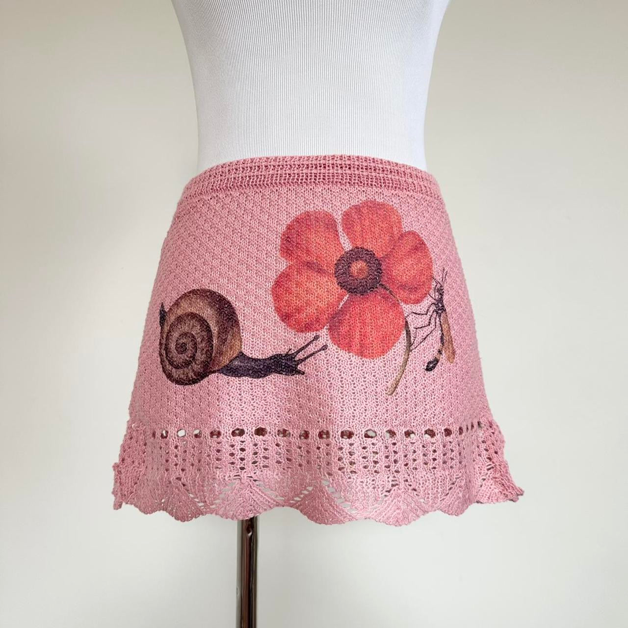 snail crochet mini skirt (xs/s)
