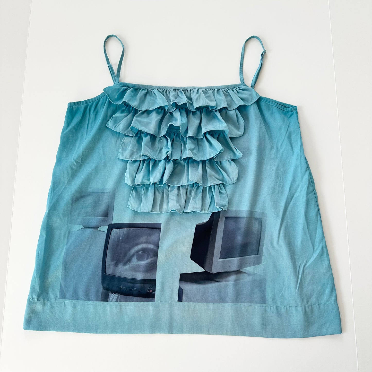 cyber core ruffle tank top (m/l)