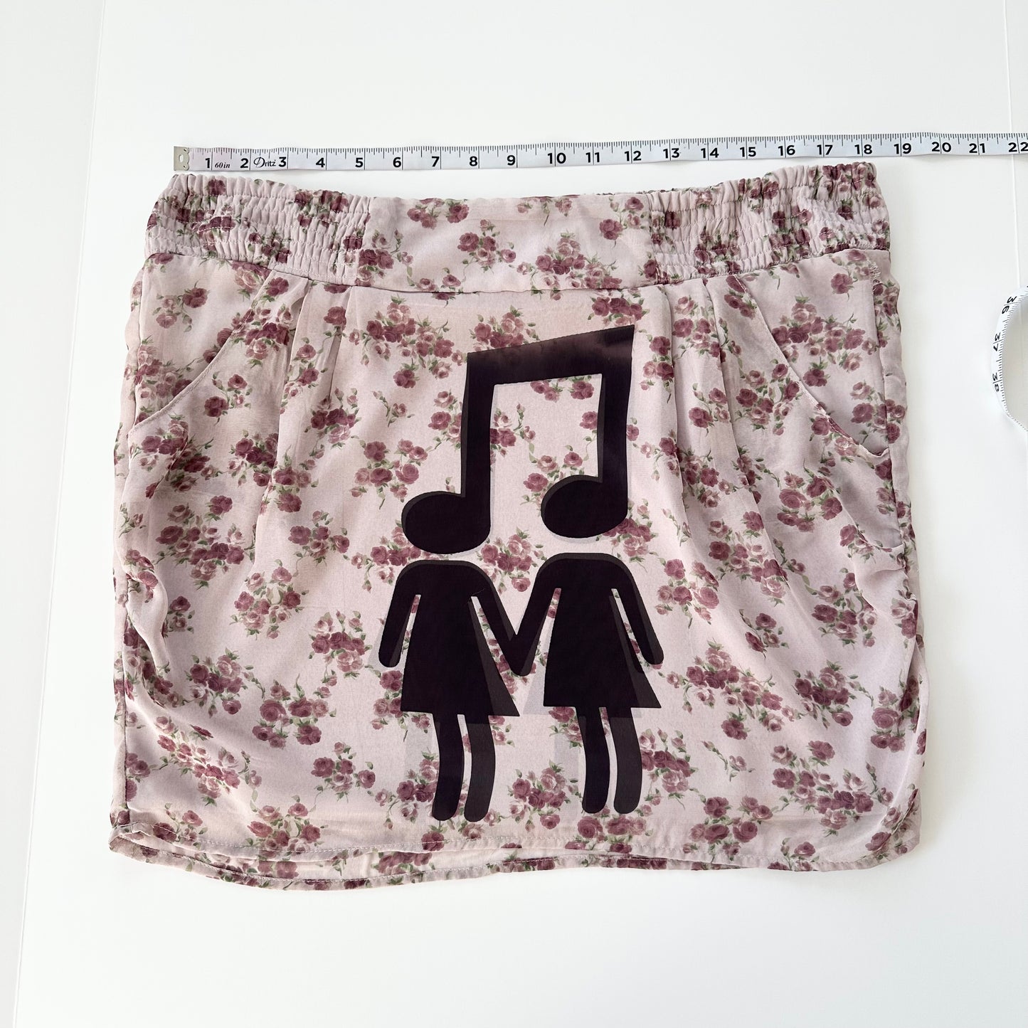 music love skirt (l/xl)