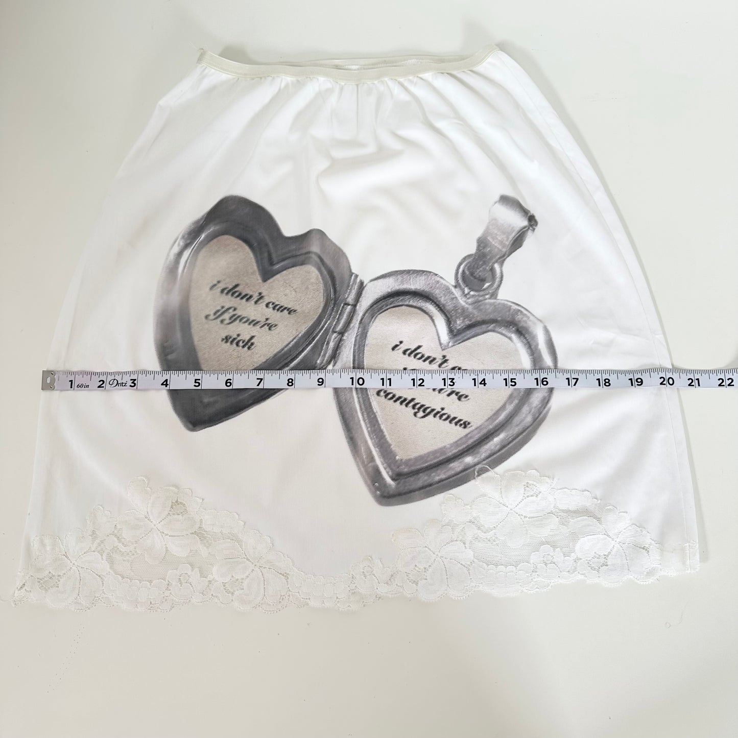 contagious locket vintage slip skirt (xs/s)