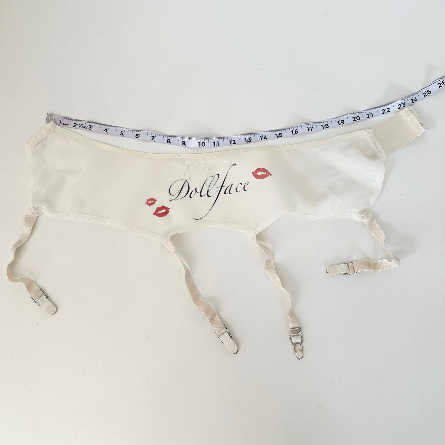 dollface vintage garter belt (xs/s)