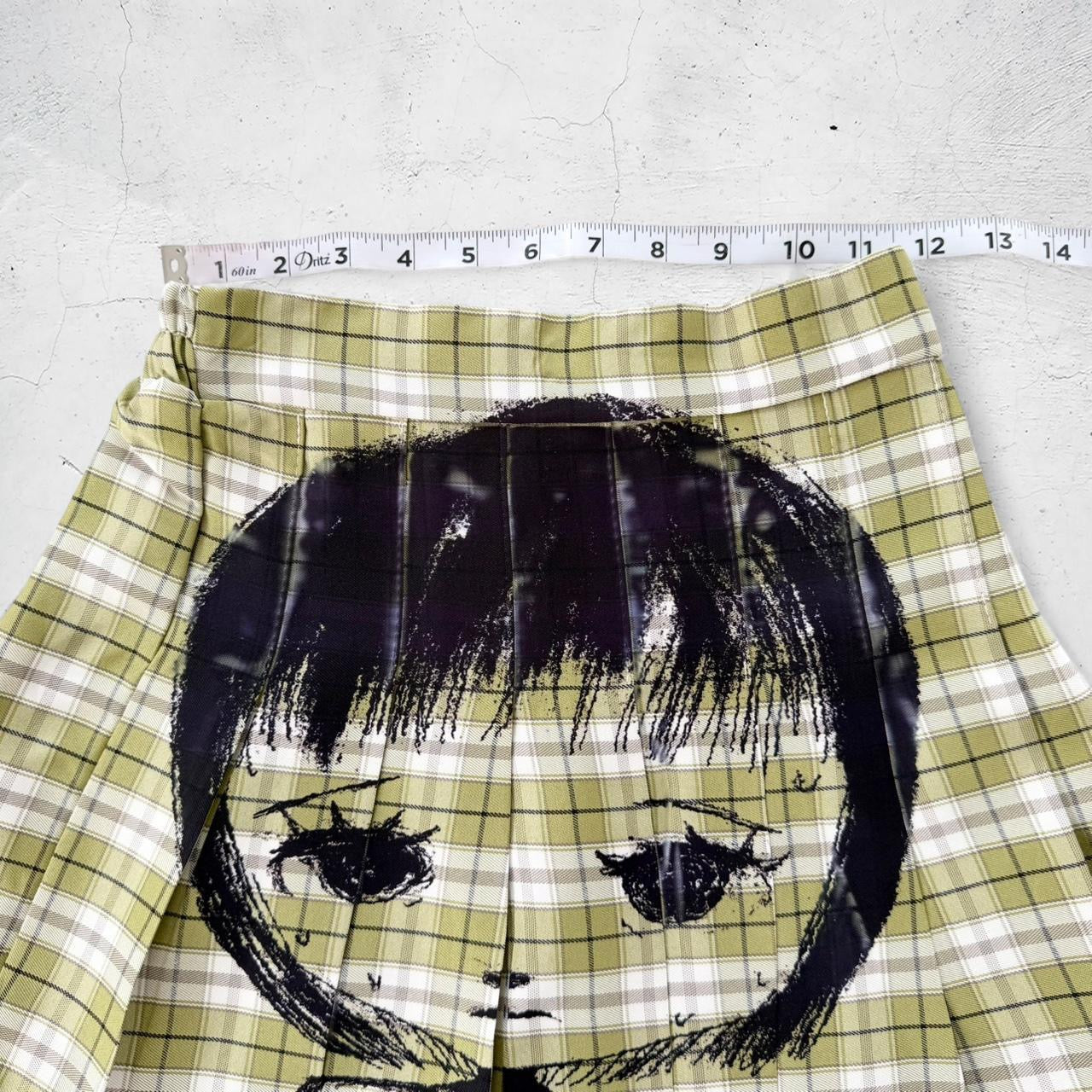 nervous girl pleated skirt (xs)