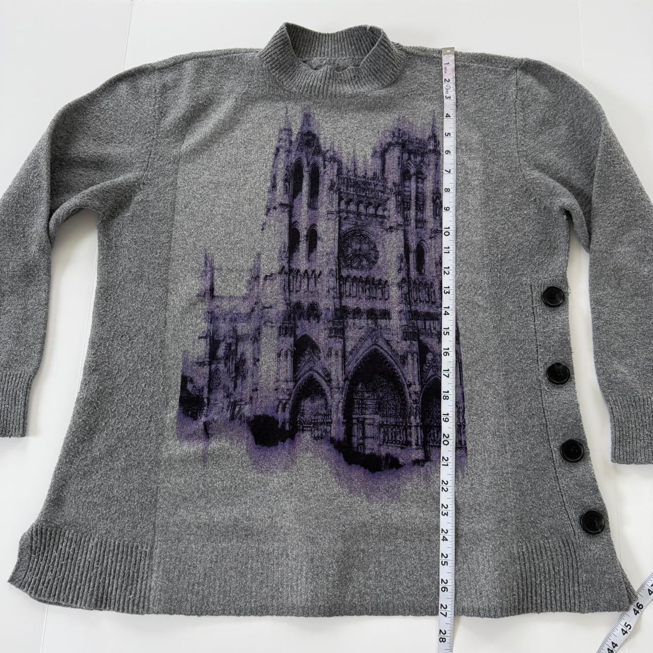 vkei cathedral button up sweater (xl)