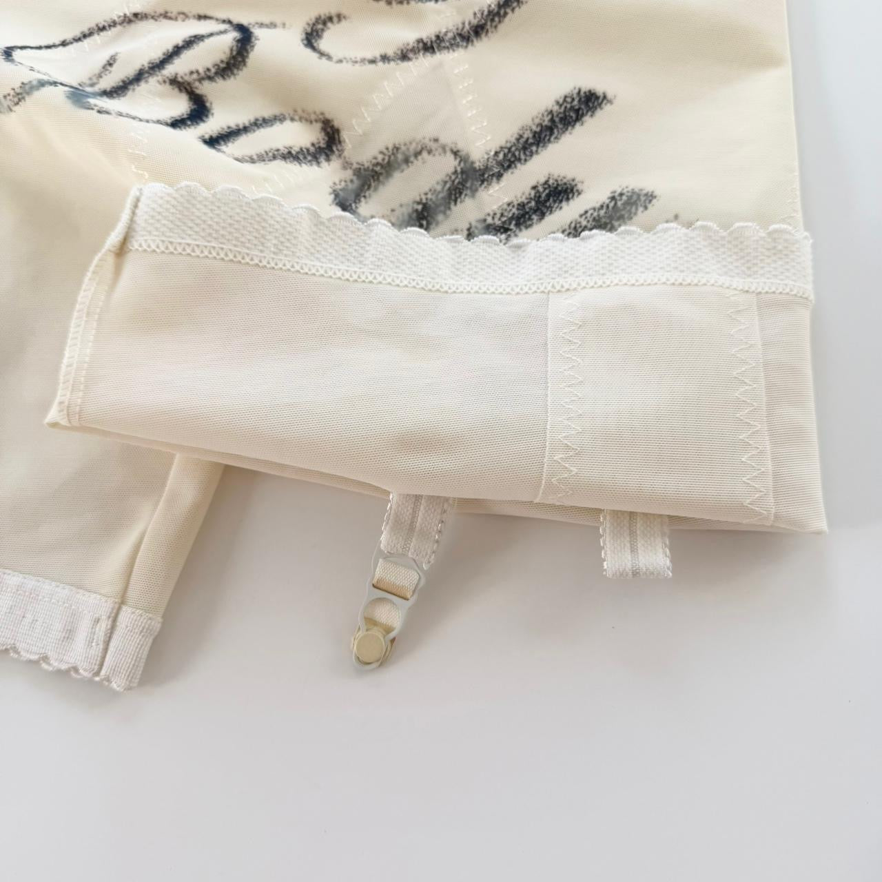 out of body vintage structured garter shorts (xl)
