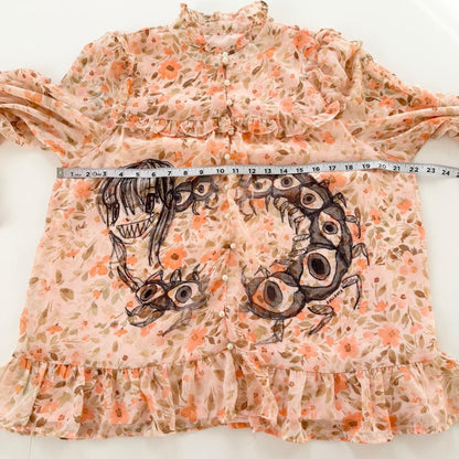 centipede girl floral blouse (m)