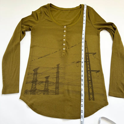 manga power lines green henley (large)