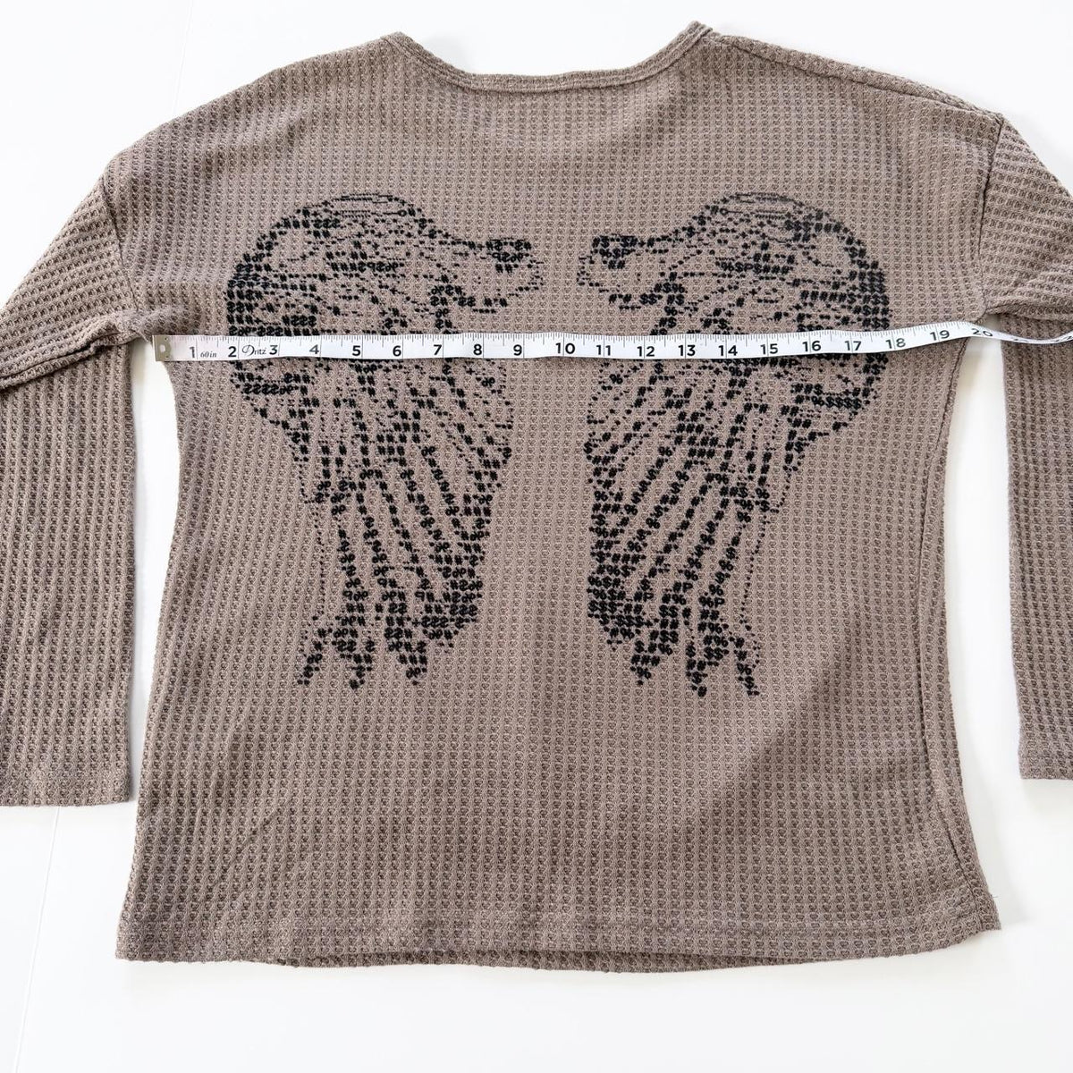 grunge wings shirt (s)