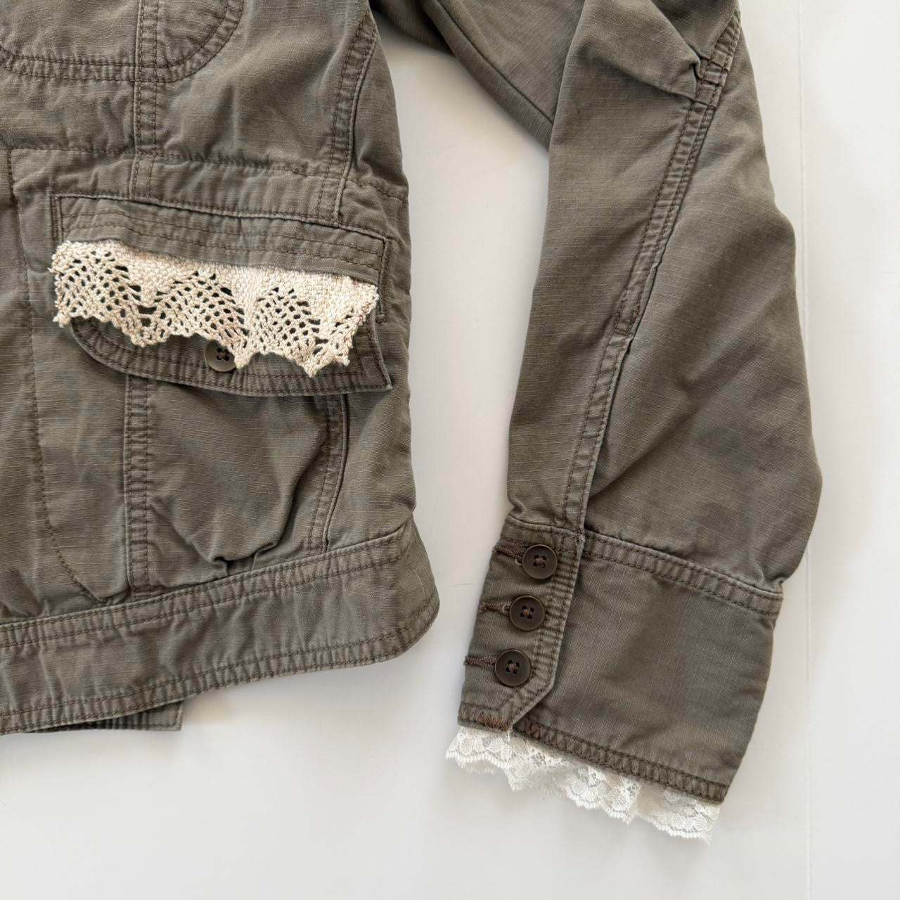 reworked vintage lace accent canvas cargo jacket(m/l)