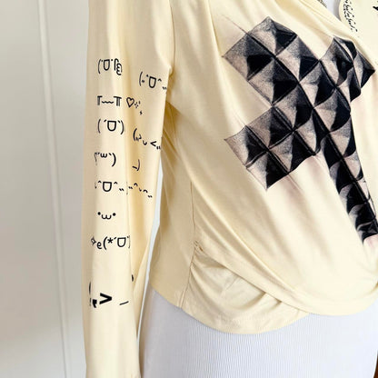studded cross hooded top (s)