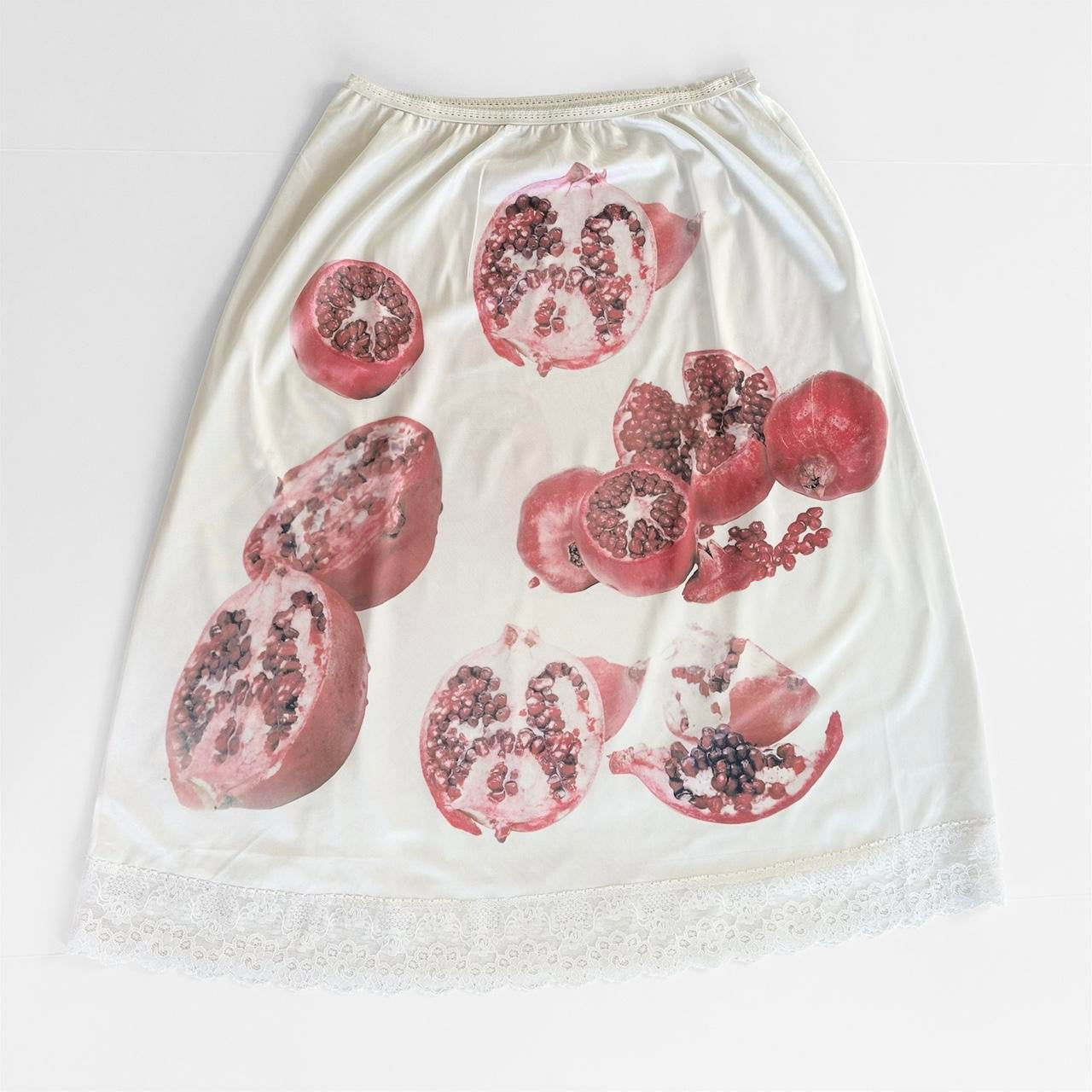 pomegranate vintage slip skirt (l/xl)