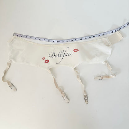 dollface vintage garter belt (xs/s)