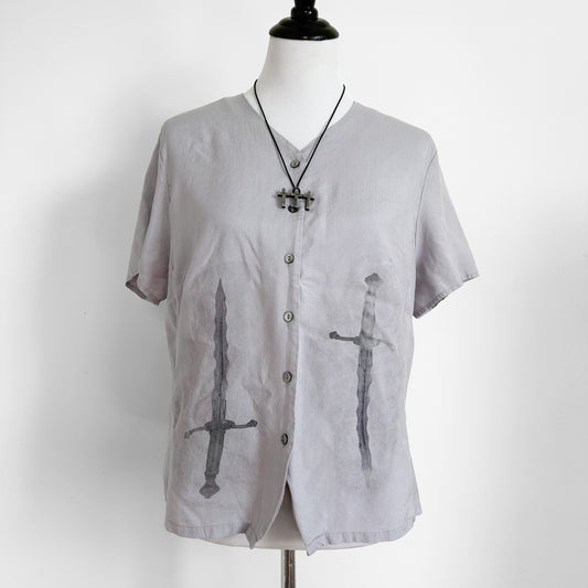 parrying daggers purple silk blouse (xl)