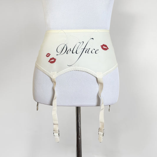 dollface vintage garter belt (xs/s)