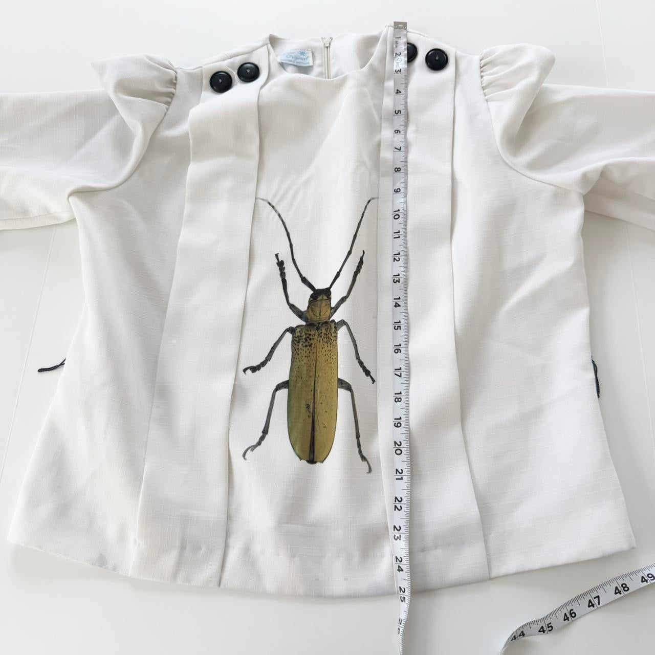 beetle vintage puff sleeve pleated shirt (xl)